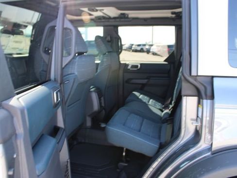 New 2026 Ford Bronco Heritage Edition AWD/4WD image 9