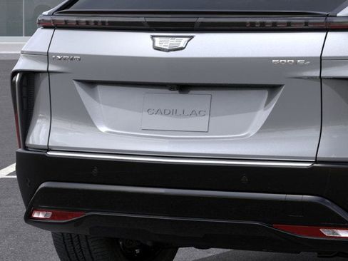 New 2026 Cadillac Lyriq Luxury image 14