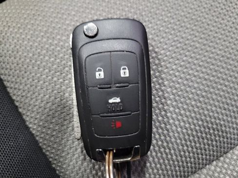 Used 2014 Chevrolet Cruze LS FWD image 32