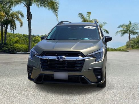 Used 2025 Subaru Ascent Limited AWD/4WD image 7