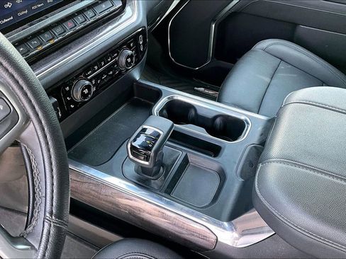 Used 2023 Chevrolet Silverado 1500 LTZ image 17