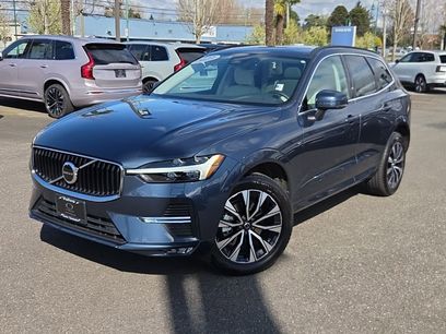 Used 2023 Volvo XC60 B5 Core w/ Climate Package