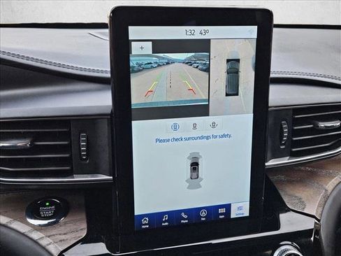 Used 2021 Ford Explorer Platinum w/ Equipment Group 601A image 14