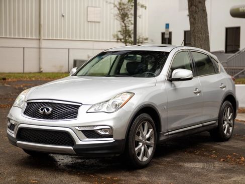 Used 2017 INFINITI QX50 Sport Utility 4D image 6