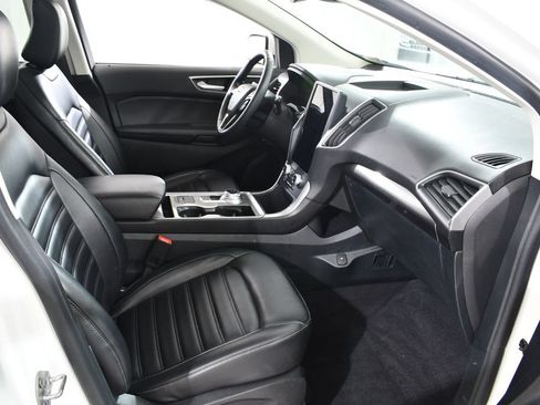 Used 2024 Ford Edge SEL w/ Convenience Package AWD/4WD image 10