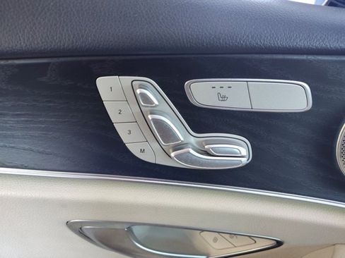 Used 2022 Mercedes-Benz E 350 Sedan image 12