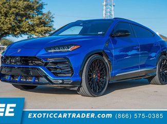 Used 2019 Lamborghini Urus video 1