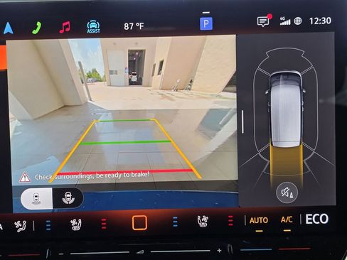 New 2025 Volkswagen ID. Buzz Pro S Plus image 11