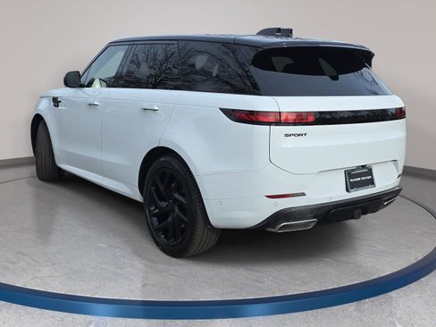 New 2026 Land Rover Range Rover Sport Dynamic SE AWD/4WD image 7