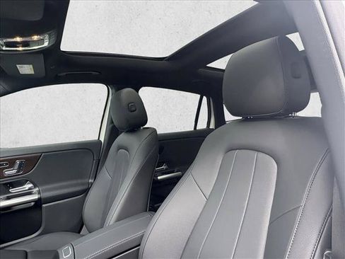 New 2026 Mercedes-Benz GLA 250 image 13