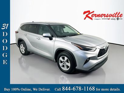 Used 2024 Toyota Highlander LE