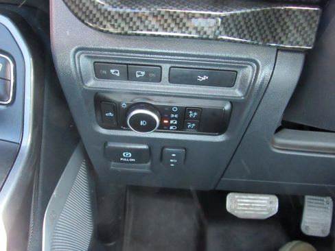 Used 2023 Ford F150 Lariat w/ Equipment Group 502A High AWD/4WD image 30