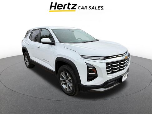 Used 2025 Chevrolet Equinox LT AWD/4WD image 1