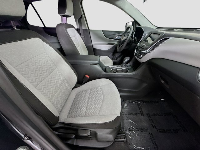 Used 2022 Chevrolet Equinox LS FWD image 25