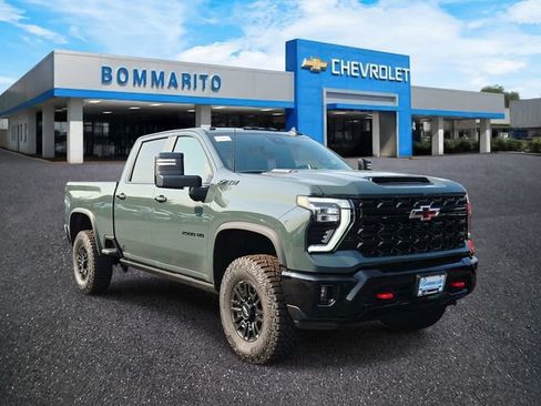 New 2026 Chevrolet Silverado 2500 ZR2 w/ LPO, Dark Essentials Package AWD/4WD image 7