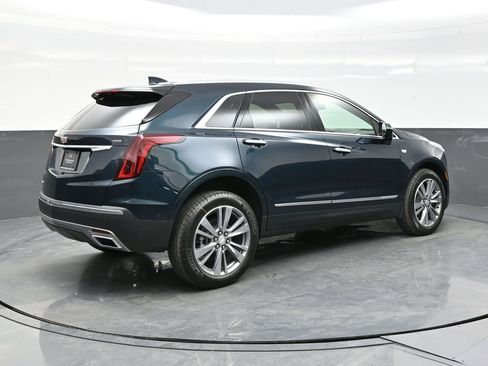 New 2025 Cadillac XT5 Premium Luxury w/ Technology Package AWD/4WD image 7