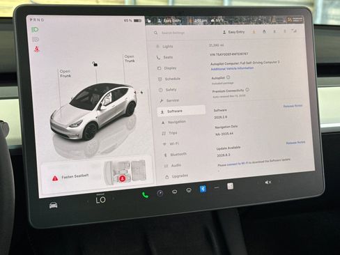 Used 2022 Tesla Model Y Performance AWD/4WD image 28