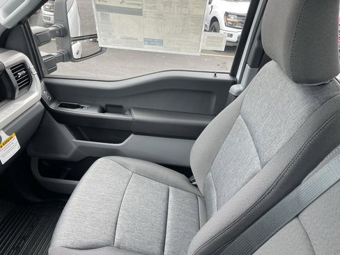 New 2026 Ford F350 XL w/ XL Chrome Package image 23