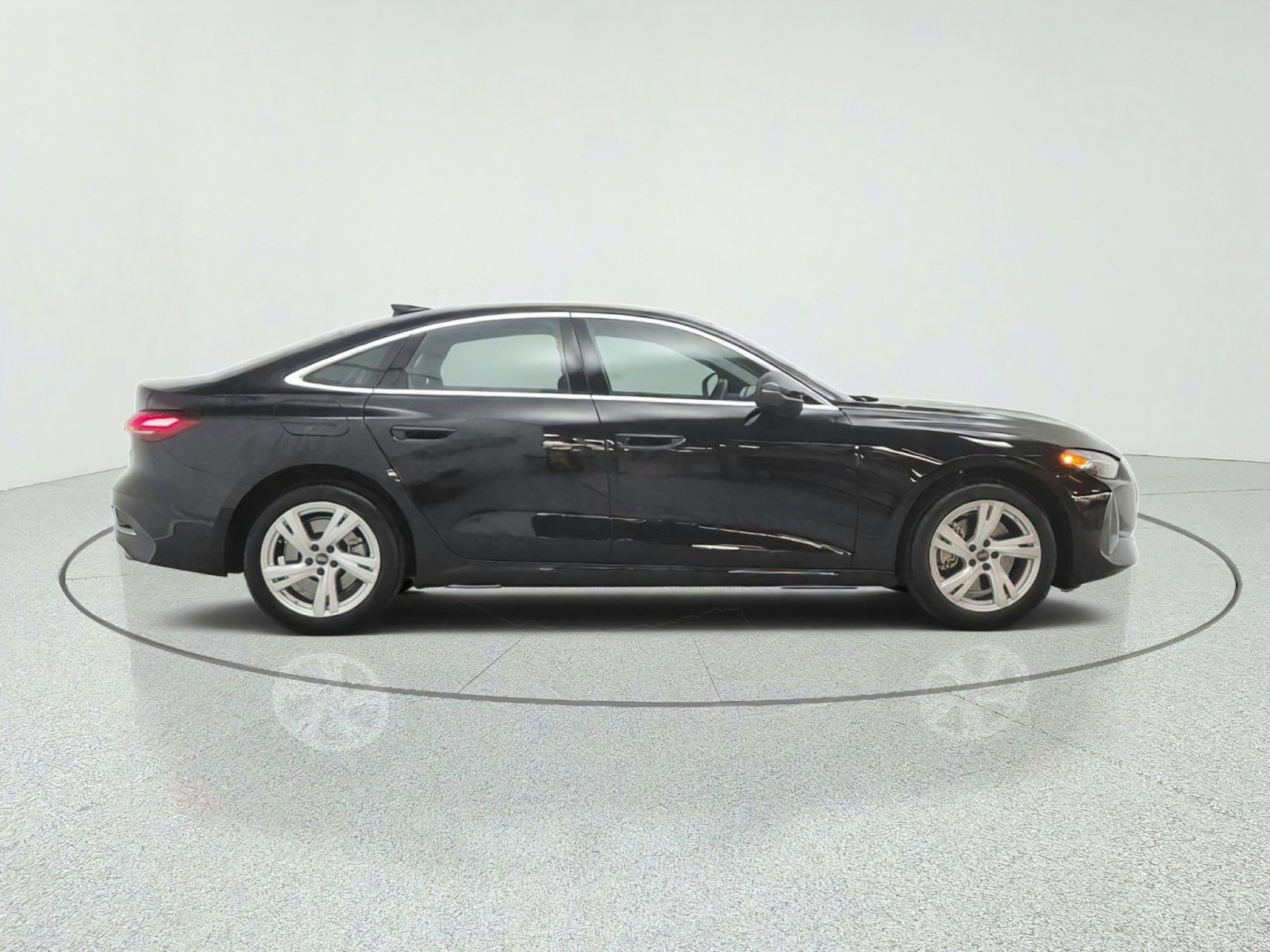 Used 2025 Audi A5 Premium Plus w/ Premium Plus AWD/4WD image 4
