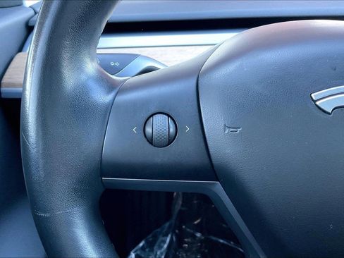 Used 2019 Tesla Model 3 Long Range image 10