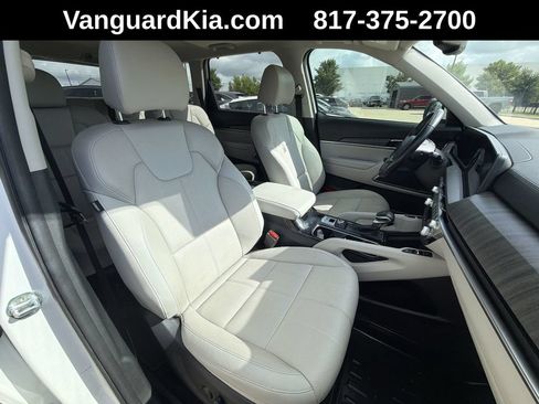 Used 2023 Kia Telluride EX w/ EX Captain's Chair Package FWD image 28