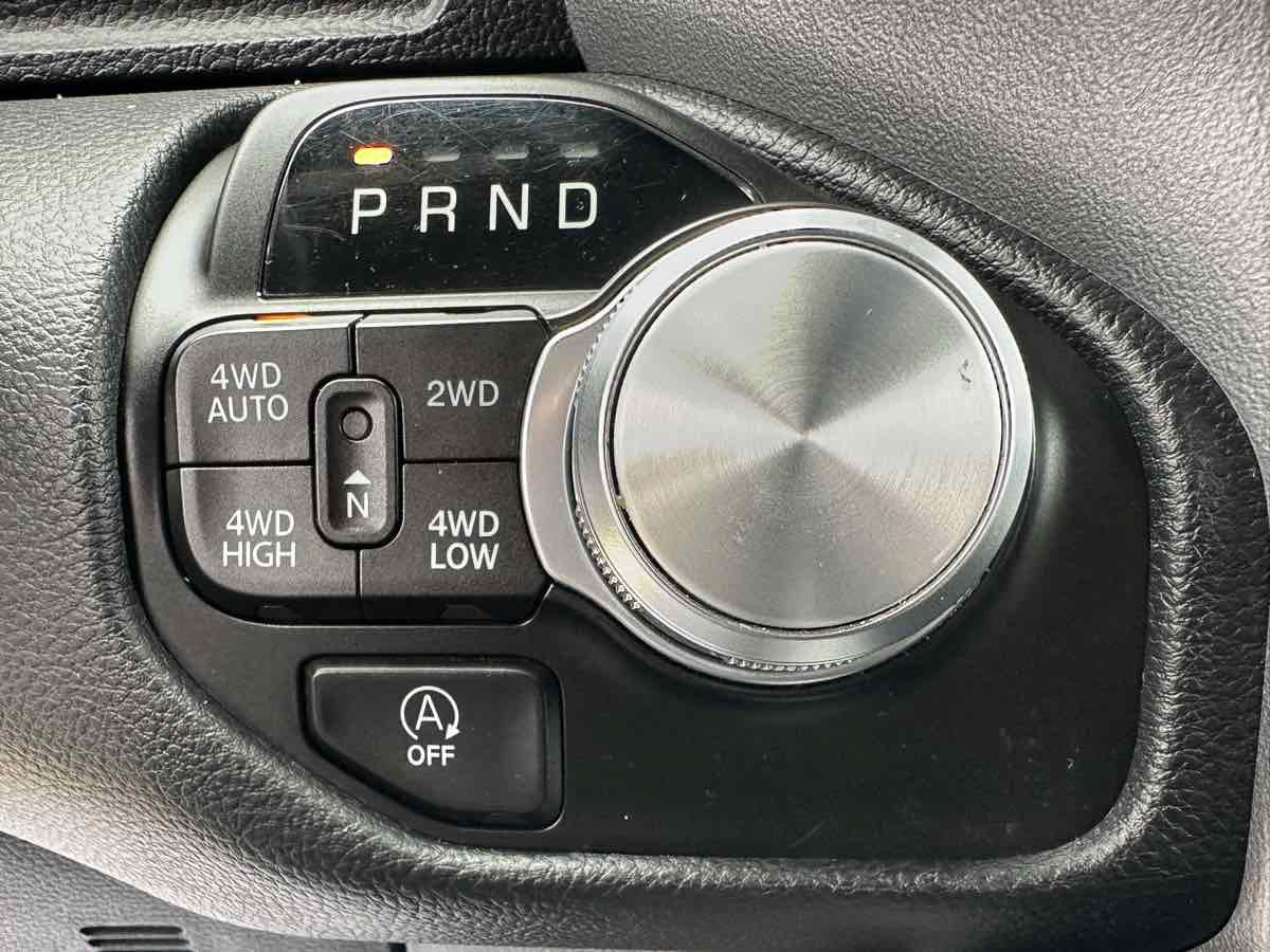 Used 2023 RAM 1500 Laramie AWD/4WD image 10
