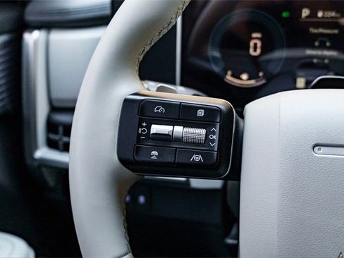 New 2025 Hyundai Santa Fe SEL image 12