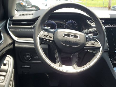 Used 2021 Ford F150 Lariat w/ Equipment Group 502A High AWD/4WD image 12