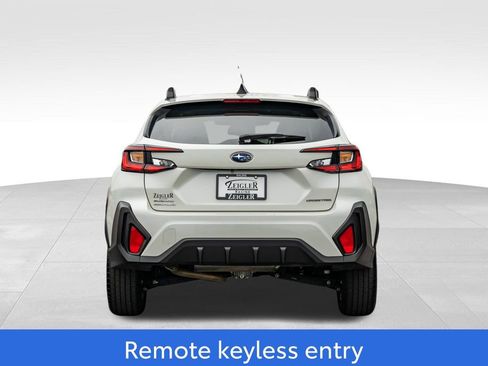 Used 2024 Subaru Crosstrek 2.0i Premium image 6