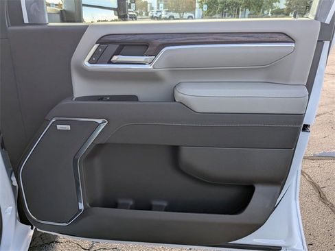 New 2026 GMC Sierra 2500 SLT w/ SLT Premium Package image 34