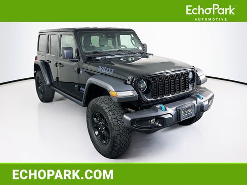 Used 2024 Jeep Wrangler Unlimited AWD/4WD image 1