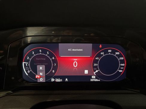 Used 2022 Volkswagen GTI SE FWD image 10