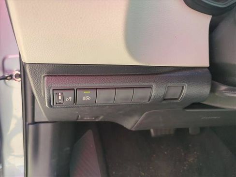 Certified 2022 Toyota Corolla LE FWD image 13