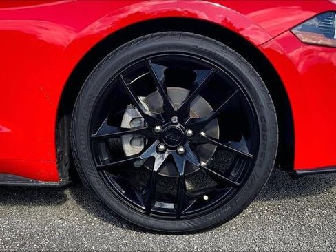 Used 2022 Ford Mustang Premium w/ Equipment Group 201A image 7