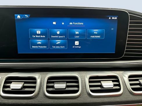 Certified 2025 Mercedes-Benz GLE 53 AMG 4MATIC Coupe image 21