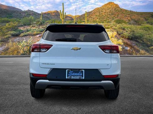 Used 2023 Chevrolet TrailBlazer LT w/ Convenience Package image 6