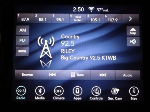 Used 2019 Chrysler Pacifica Limited w/ Advanced Safetytec Group image 17