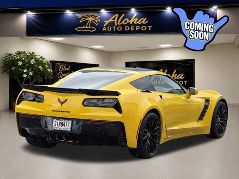 Used 2015 Chevrolet Corvette Z06 w/ 3LZ Preferred Equipment Group RWD image 5