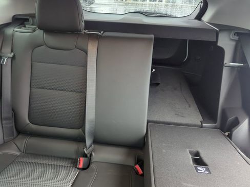 Certified 2024 Chevrolet Trax LT w/ Driver Confidence Package image 25