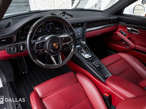 Used 2019 Porsche 911 Carrera GTS image 23