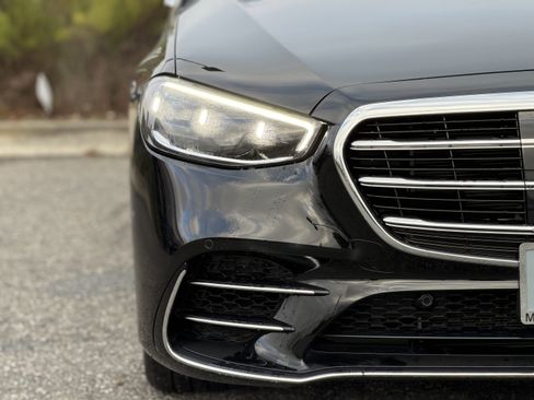 Certified 2025 Mercedes-Benz S 580 4MATIC Sedan image 7