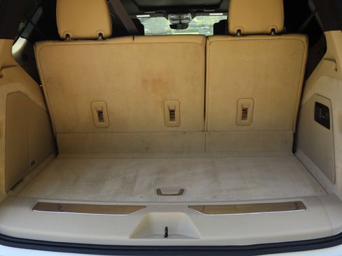 Used 2021 Cadillac Escalade Premium Luxury w/ Driver Assist Tech Package AWD/4WD image 50