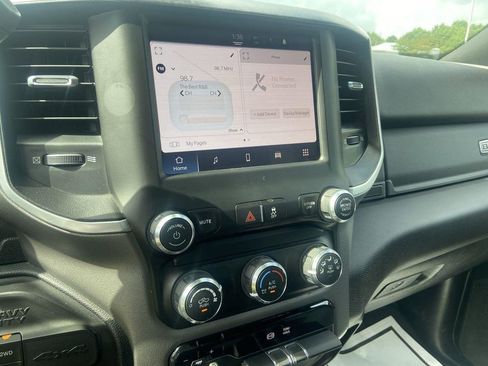 Used 2023 RAM 2500 Big Horn w/ Level 1 Equipment Group image 11