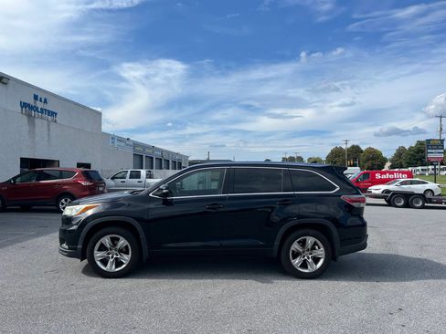 Used 2015 Toyota Highlander Limited Platinum AWD/4WD image 31