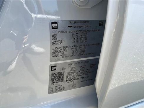 New 2026 GMC Sierra 1500 SLE image 14