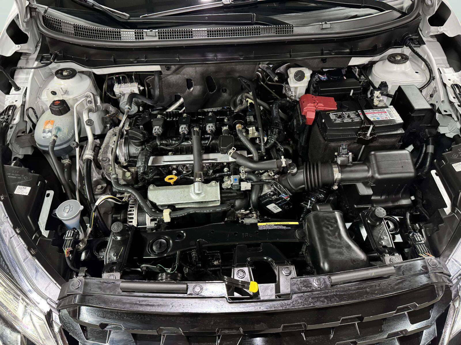 Used 2023 Nissan Kicks SR w/ SR Premium Package FWD image 55