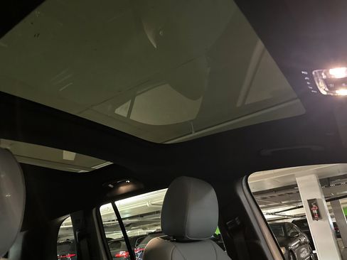 New 2026 Mercedes-Benz GLB 35 AMG 4MATIC image 16