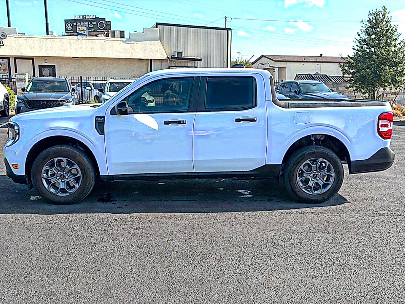 Used 2026 Ford Maverick XLT w/ XLT Luxury Package FWD image 4