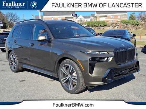 New 2026 BMW X7 xDrive40i image 1