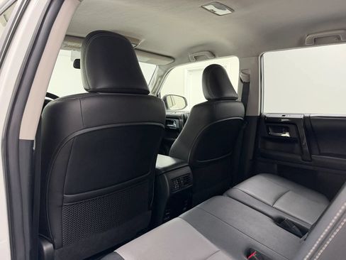 Used 2016 Toyota 4Runner SR5 Premium AWD/4WD image 63